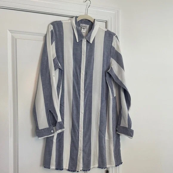 Tommy Bahama Beach Cover Up Navy and White Pockets Fringe M EUC - Picture 1 of 7